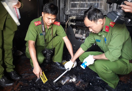 Vụ cháy khiến 5 người chết ở Đà Lạt: Vì con gà phóng hỏa đốt gia đình hàng xóm?